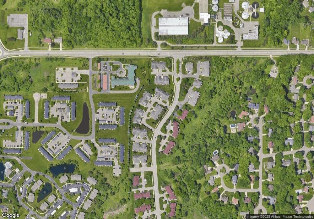 1734 Bushwood Ln unit 18, Lansing, MI 48917 - photo 1