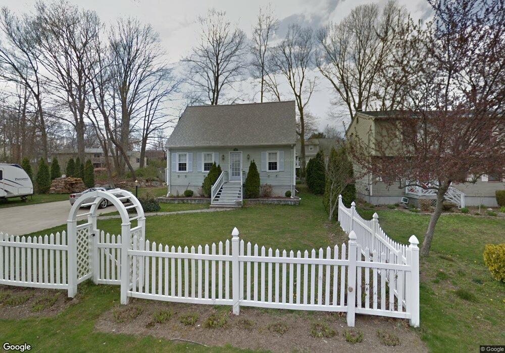 29 Wapping Dr, Bristol, RI 02809 - photo 1