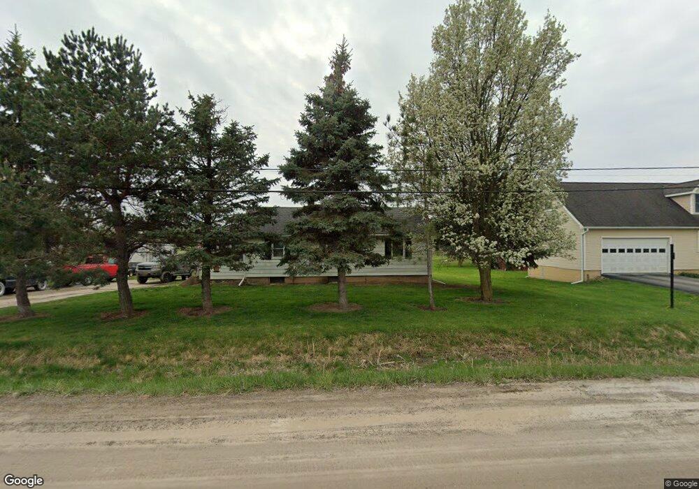 8037 Reid Rd, Swartz Creek, MI 48473 - photo 1