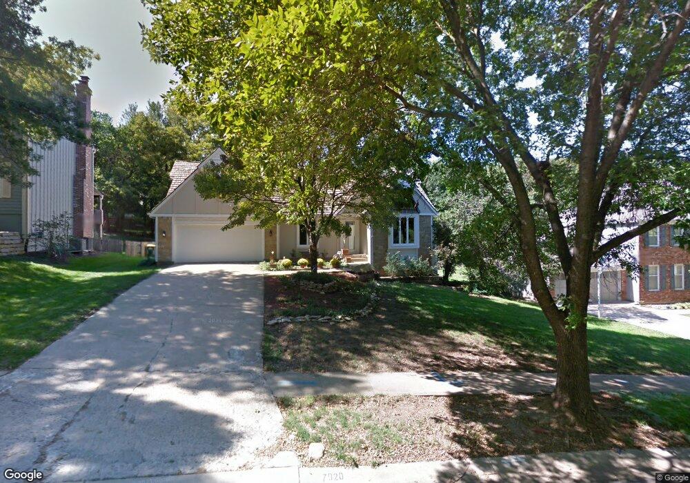 7920 Mullen Rd, Lenexa, KS 66215 - photo 1