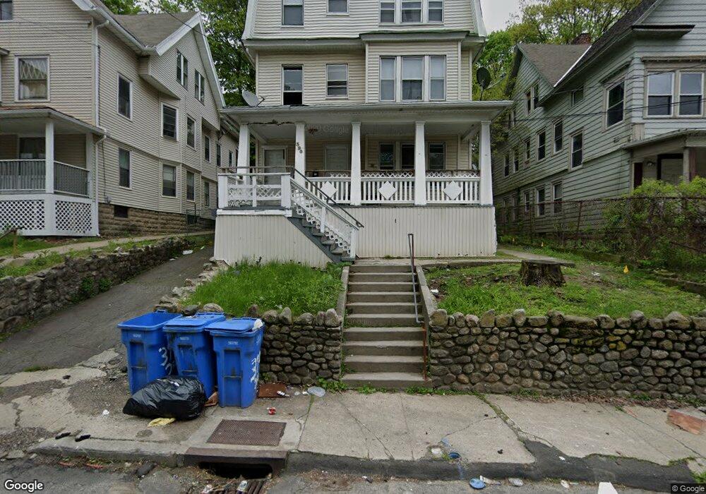 390 Willow St unit 2 flr, Waterbury, CT 06710 - photo 1