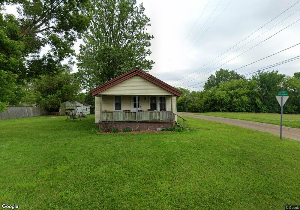 1191 W Juliah Ave, Flint, MI 48505 - photo 1