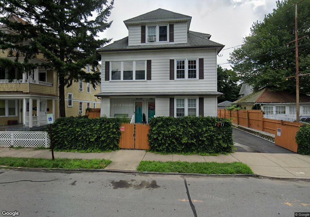 652 Ellsworth St, Bridgeport, CT 06605 - photo 1