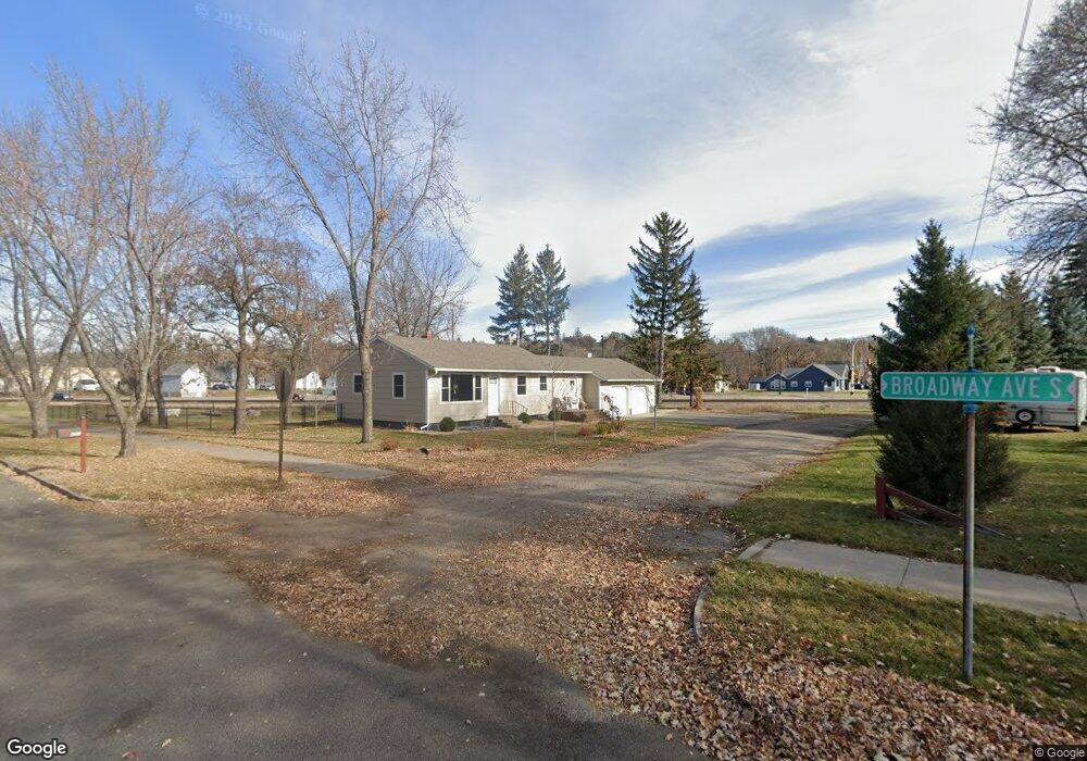 422 Broadway Ave S, Sauk Rapids, MN 56379 - photo 1