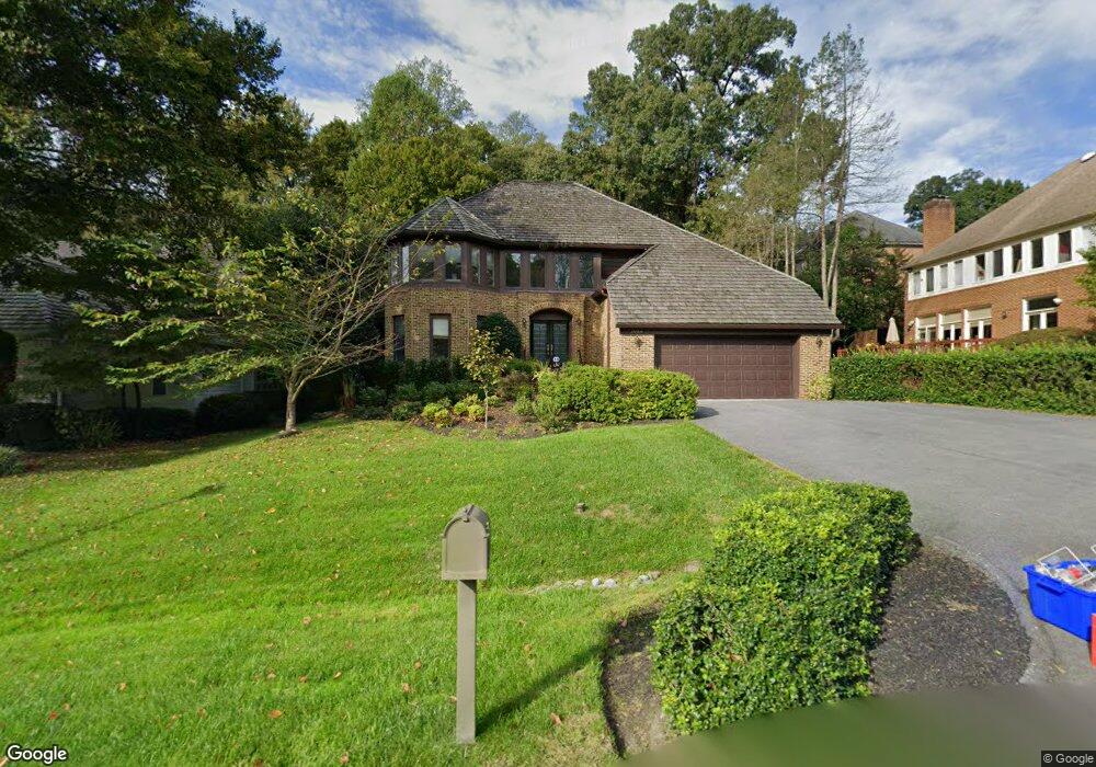 7024 Endicott Ct, Bethesda, MD 20817 - photo 1