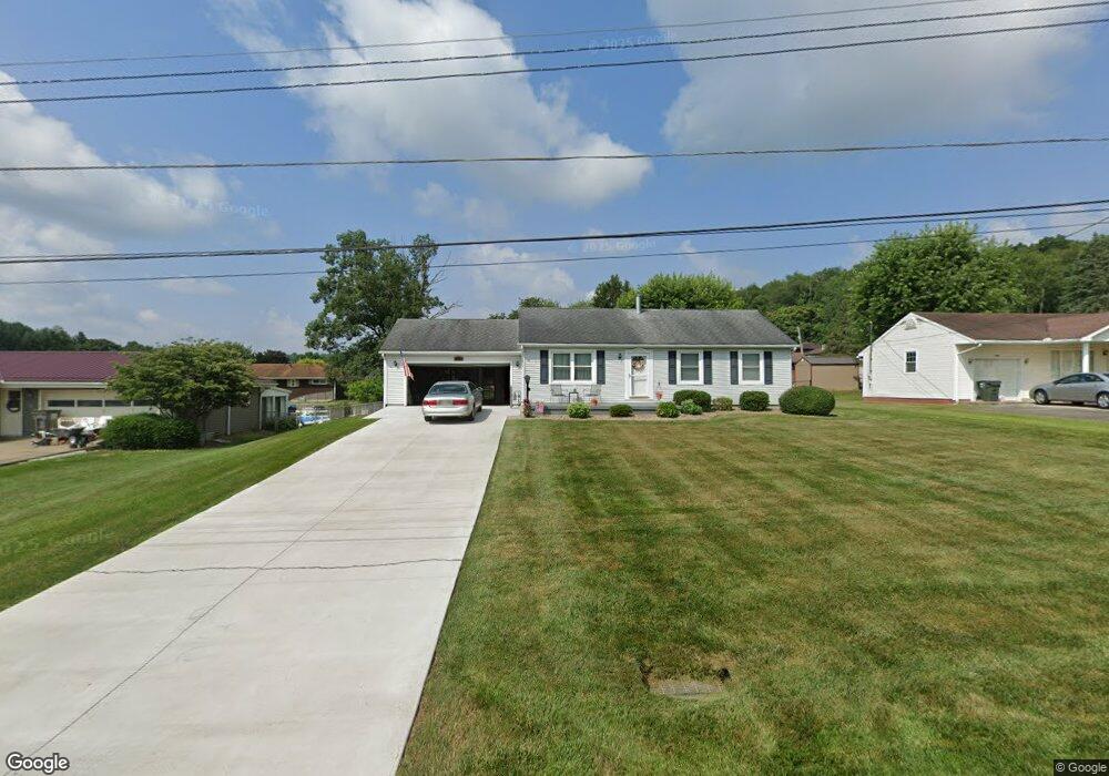 1340 Florence Dr, Wellsville, OH 43968 - photo 1