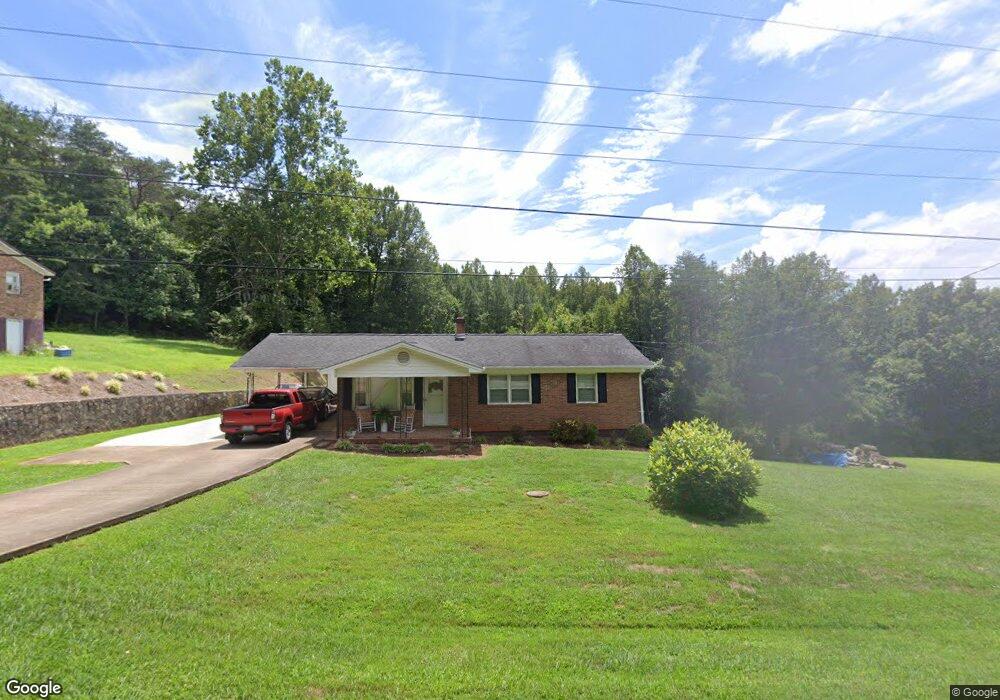 665 Price Hairston St, Martinsville, VA 24112 - photo 1