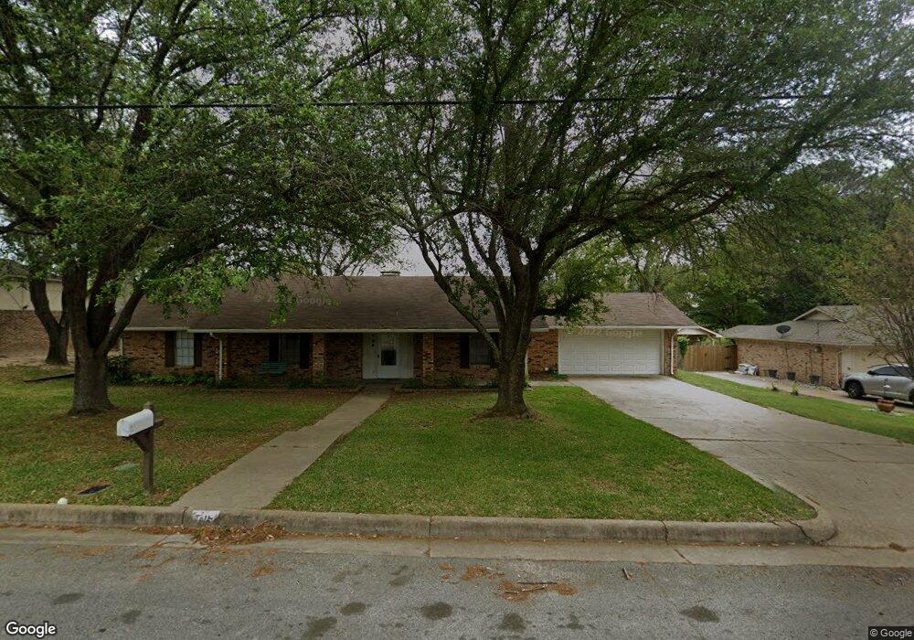 705 705 Jeffery, Tyler, TX 75703 - photo 1