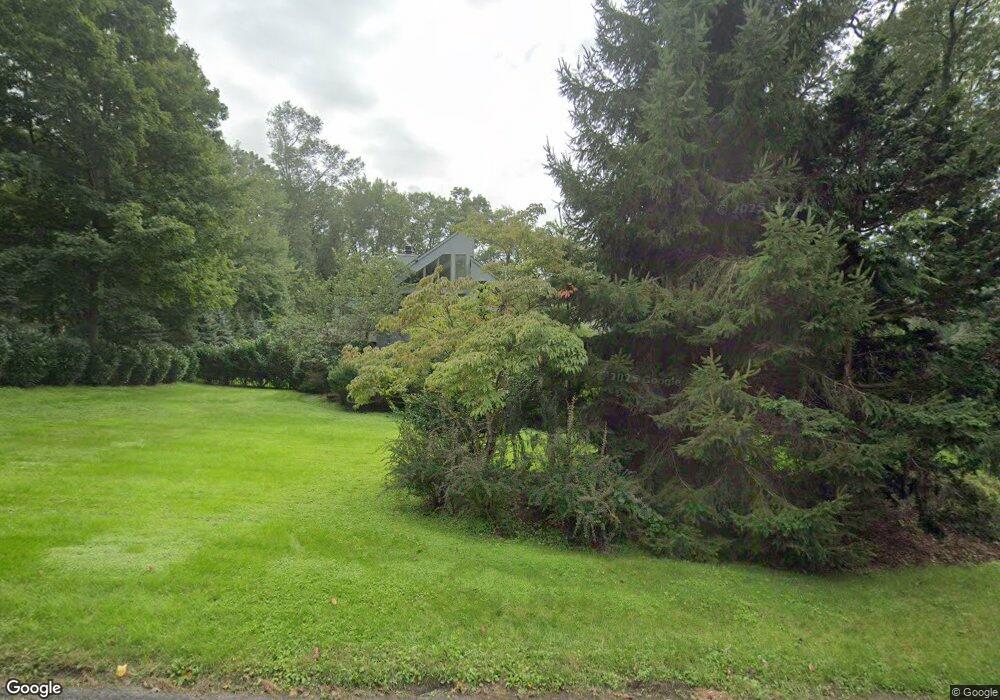 70 Locust Ln, Upper Saddle River, NJ 07458 - photo 1