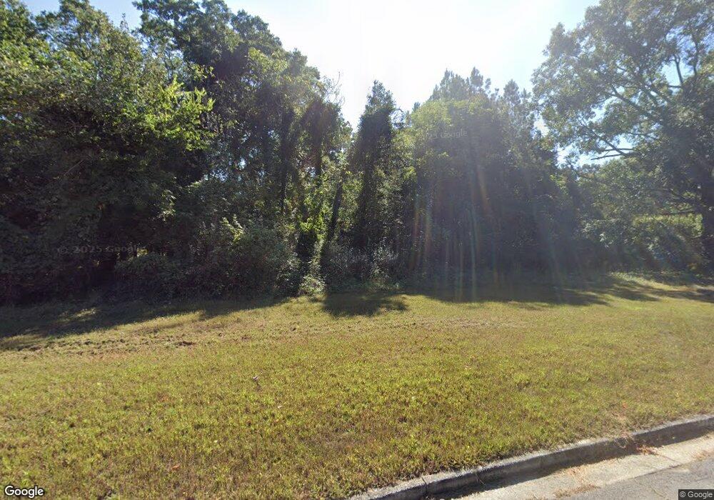 7571 Conyers St, Lithonia, GA 30058 - photo 1