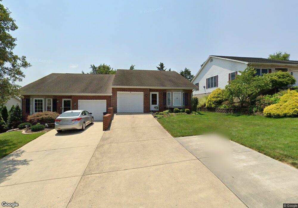 396 Diana Ct, Harrisonburg, VA 22801 - photo 1