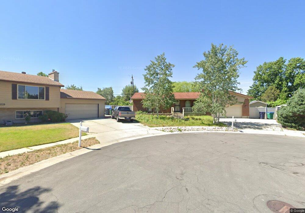 8384 S 1370 E, Sandy, UT 84093 - photo 1