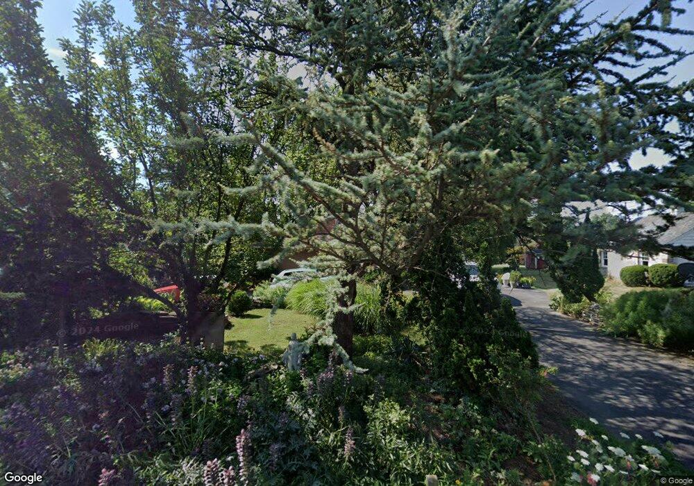 436 E MacAda Rd, Bethlehem, PA 18017 - photo 1