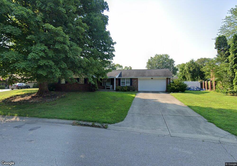 3819 Colonial Dr, Columbus, IN 47203 - photo 1