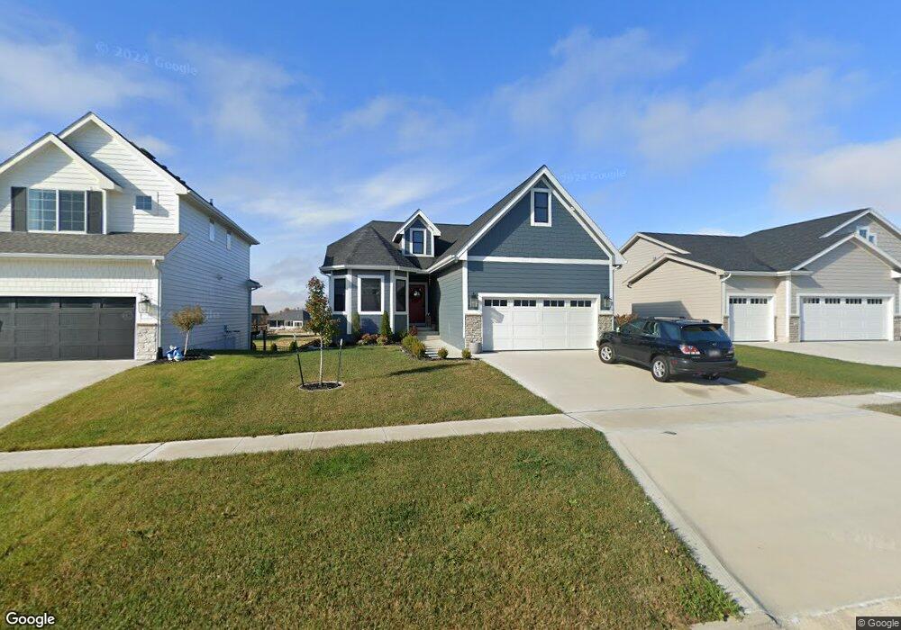 351 S 91st St, West Des Moines, IA 50266 - photo 1