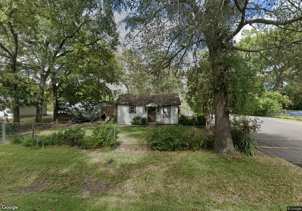 6733 Finch St, Houston, TX 77028 - photo 1