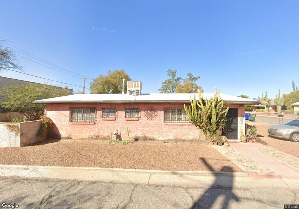 1034 E Greenlee Place, Tucson, AZ 85719 - photo 1