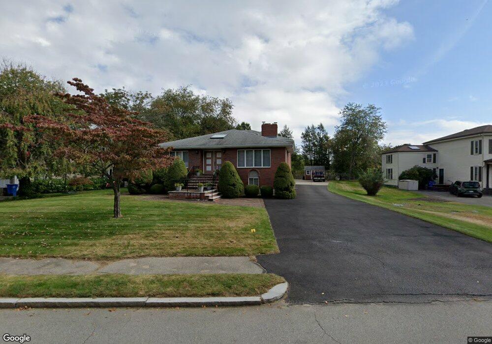 130 Harrington Rd, Waltham, MA 02452 - photo 1