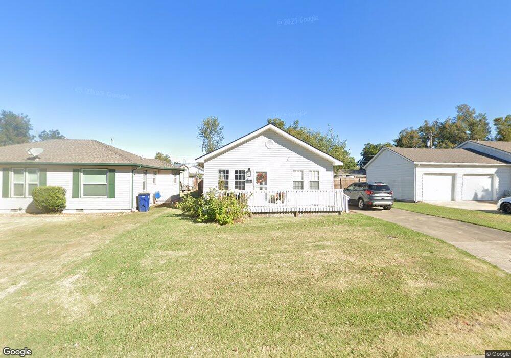 120 W Franklin St, Shawnee, OK 74804 - photo 1