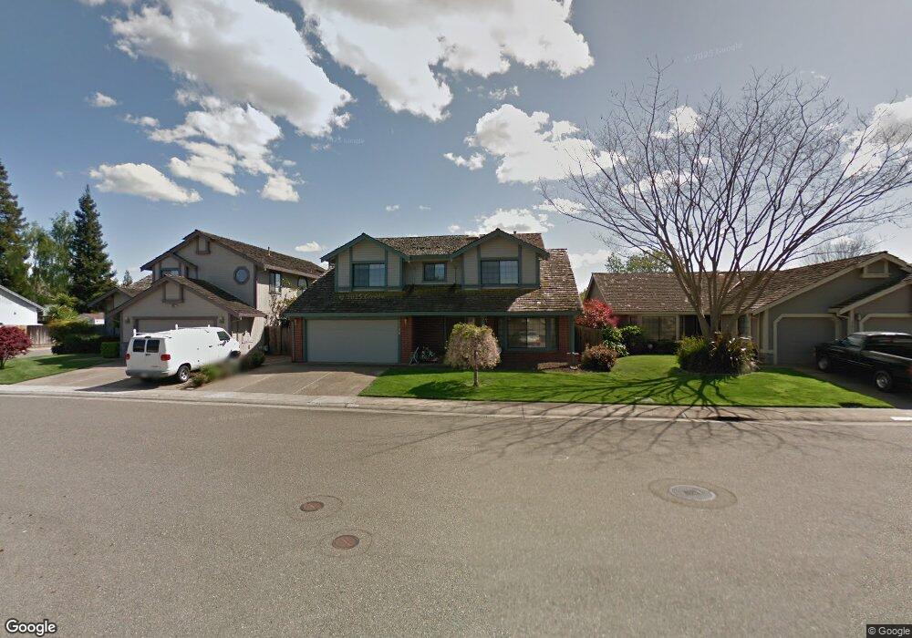 5100 Stoneglen Way, Elk Grove, CA 95758 - photo 1