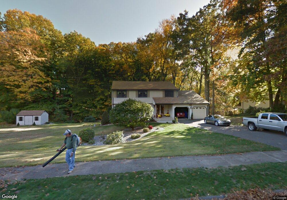 231 Woodmont Dr, East Hartford, CT 06118 - photo 1