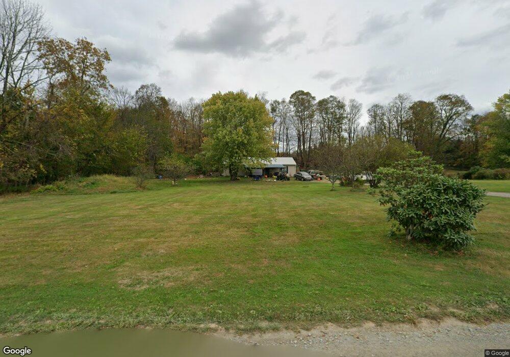 539 Hemlock Rd, Waymart, PA 18472 - photo 1