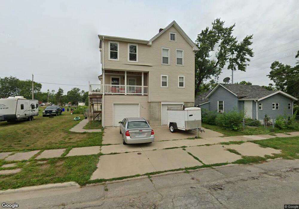 1216 5th St NW, Cedar Rapids, IA 52405 - photo 1