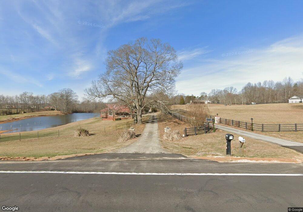 5849 Cleveland Hwy, Clermont, GA 30527 - photo 1