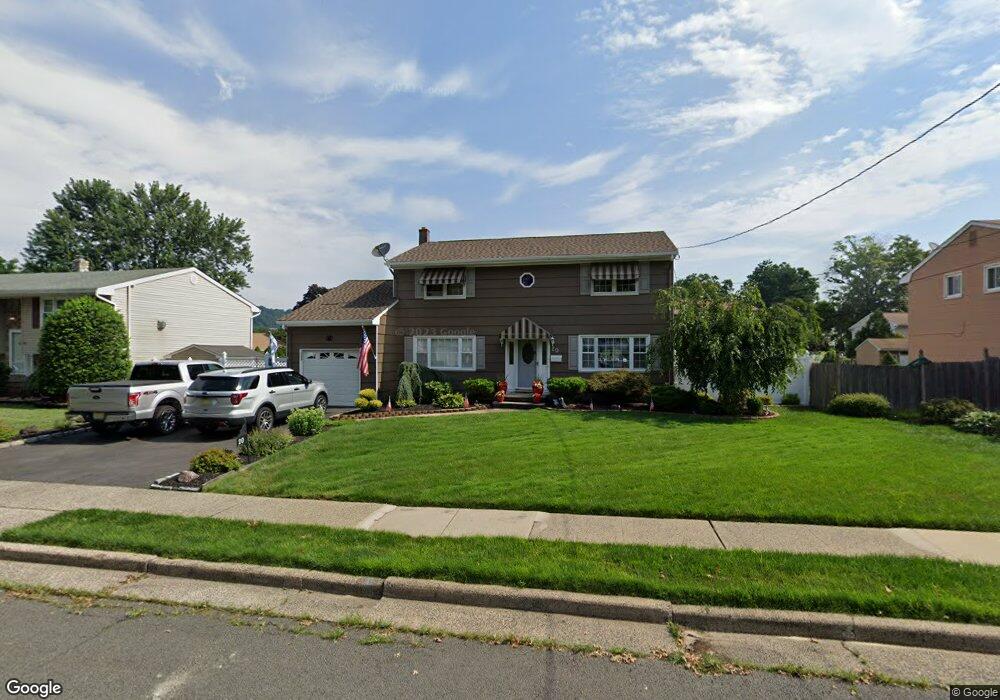 20 Princeton Dr, Middlesex, NJ 08846 - photo 1