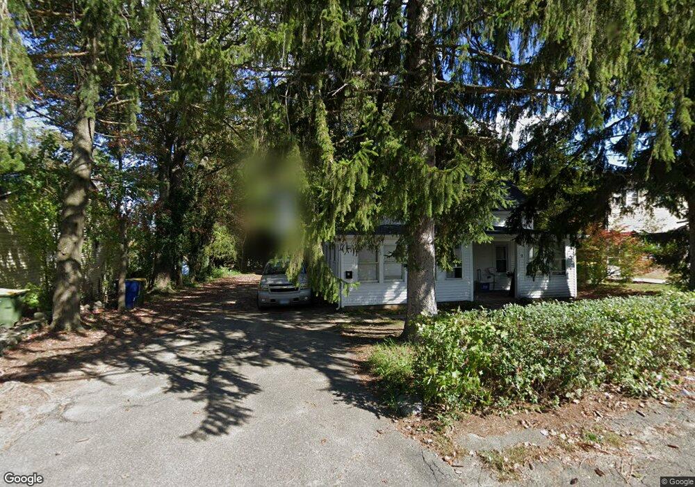 51 Mohawk St, Waterbury, CT 06706 - photo 1