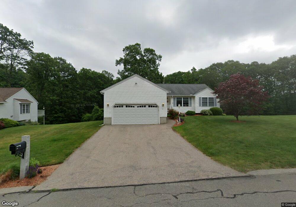 20 Glasgow Cir, Hudson, NH 03051 - photo 1