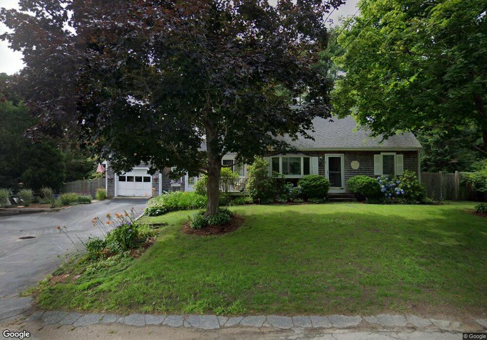 8 Sabbatt Rd, Pocasset, MA 02559 - photo 1