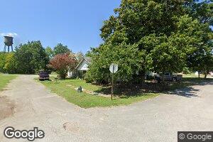 113 E Vine St, Tuckerman, AR 72473