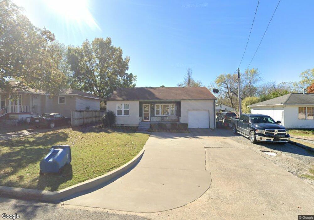 1326 E Kiowa Ave, McAlester, OK 74501 - photo 1