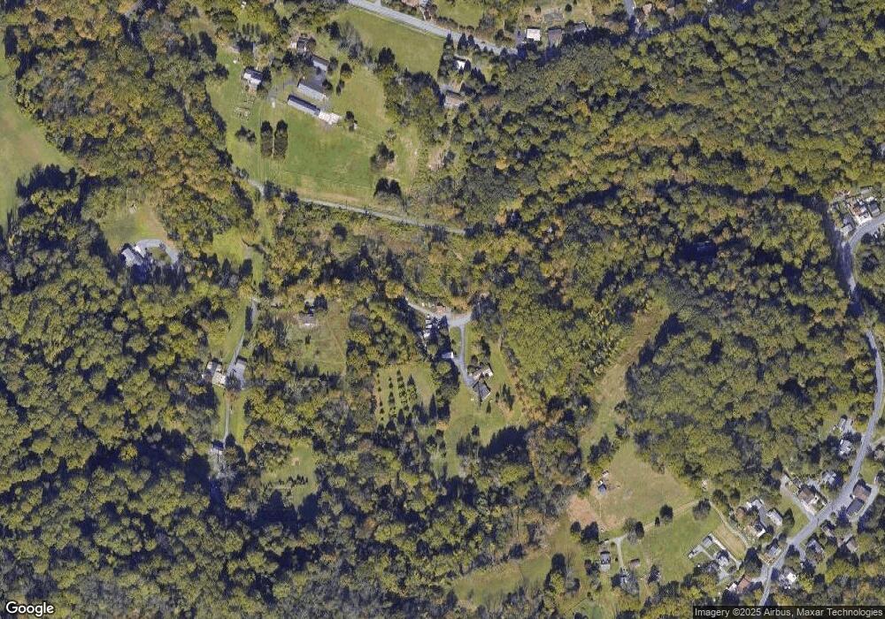 151 Rudloff Ln, Mohnton, PA 19540 - photo 1