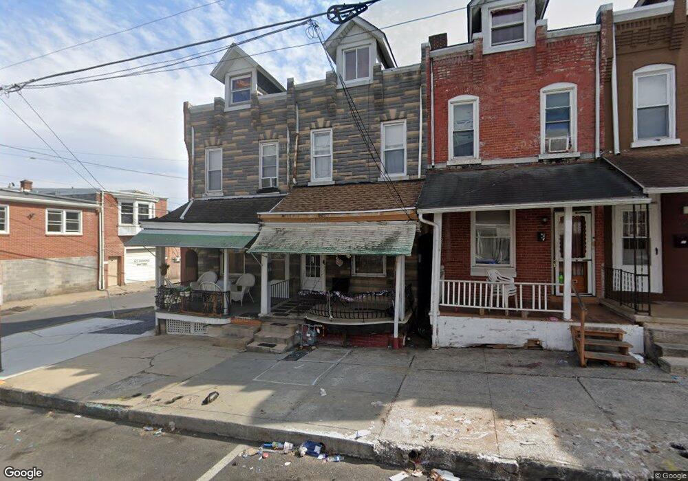 426 W Oley St, Reading, PA 19601 - photo 1