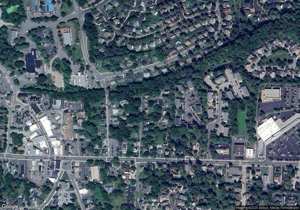 140 N 18th St, Purcellville, VA 20132 - photo 1