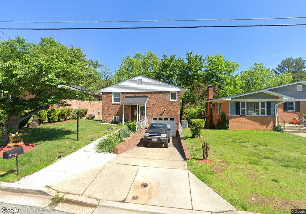 5406 Joel Ln, Temple Hills, MD 20748 - photo 1