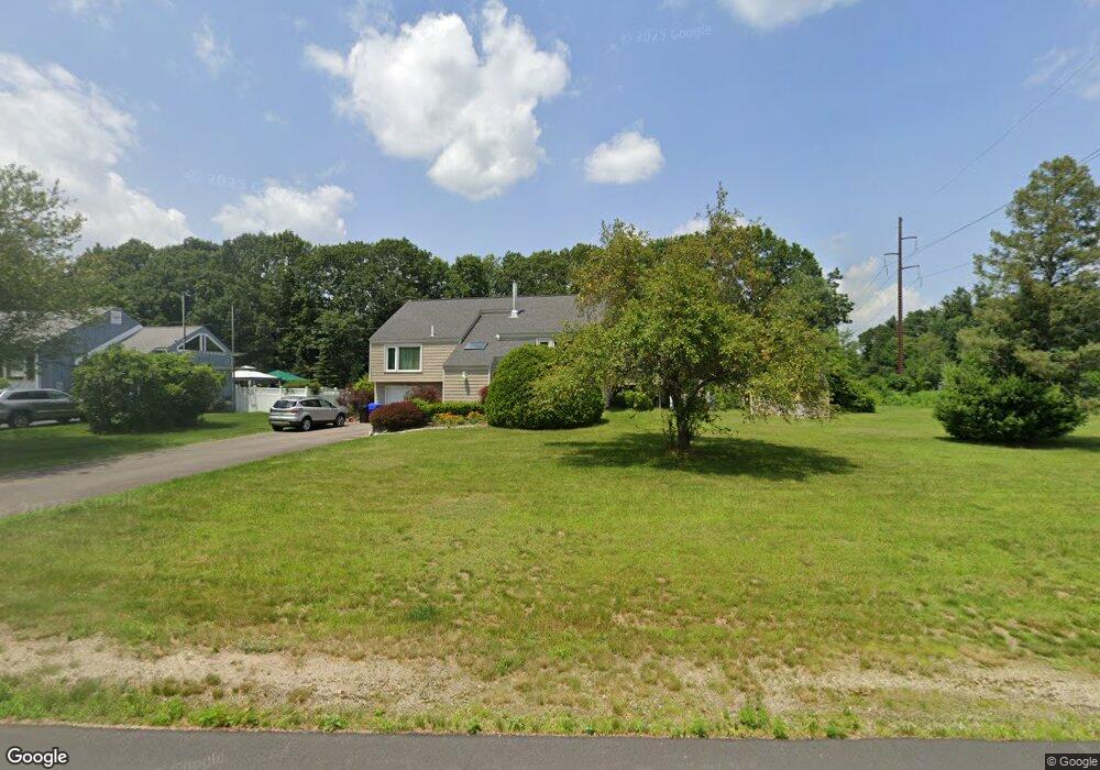 16 Saint Laurent Dr, Hudson, NH 03051 - photo 1