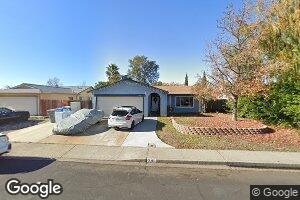 340 Colonial Cir, Vacaville, CA 95687