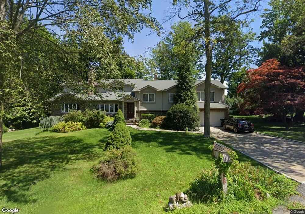 787 Ackerman St, Franklin Lakes, NJ 07417 - photo 1