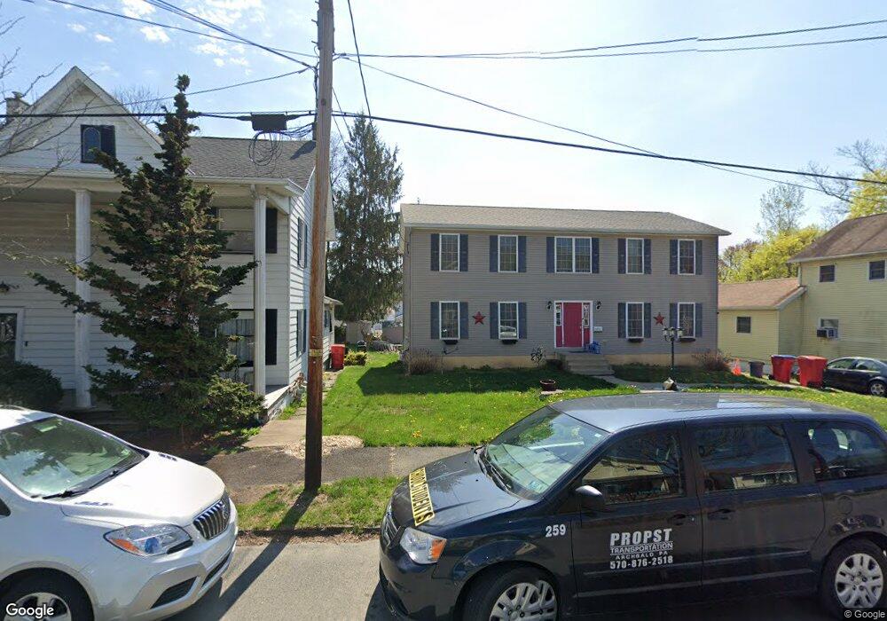 746 Jefferson Ave, Jermyn, PA 18433 - photo 1