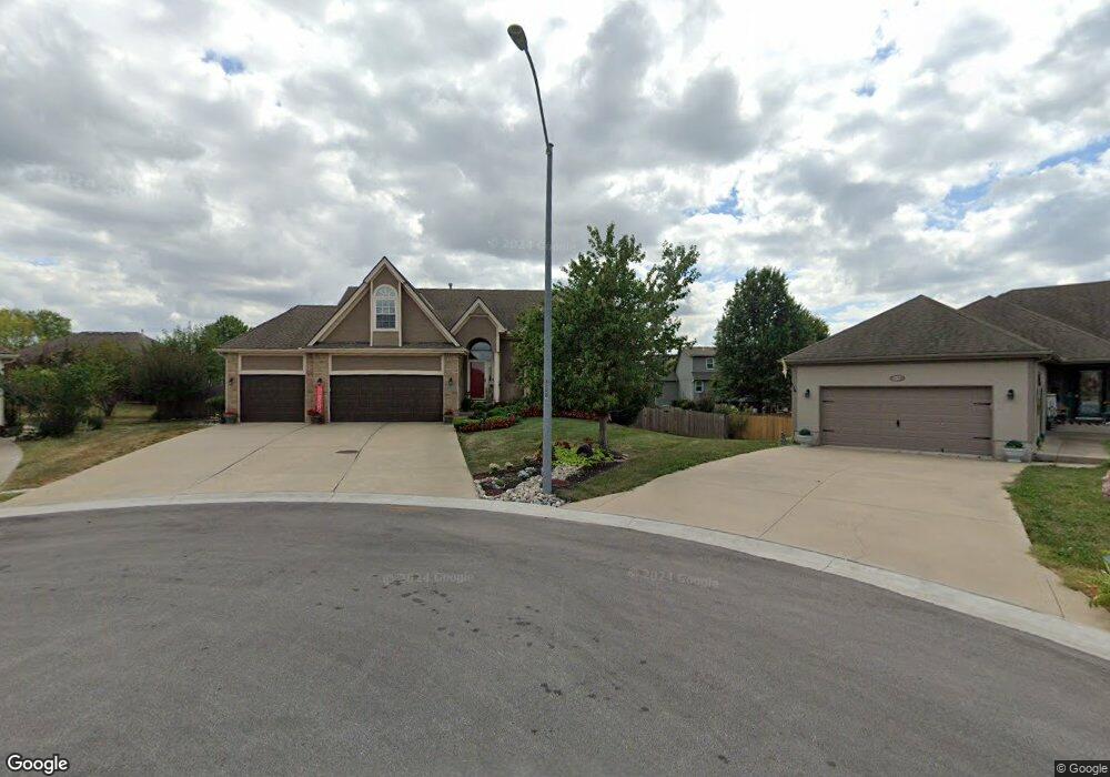 1313 SW Whistle Cir, Lees Summit, MO 64082 - photo 1