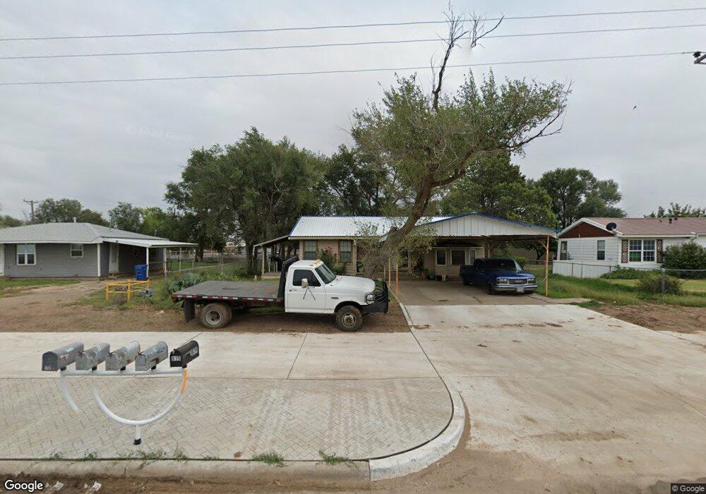 820 N Maddox Ave, Dumas, TX 79029 - photo 1