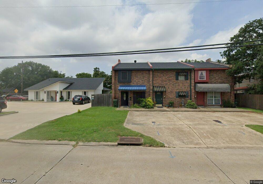 628 W McNeese St, Lake Charles, LA 70605 - photo 1