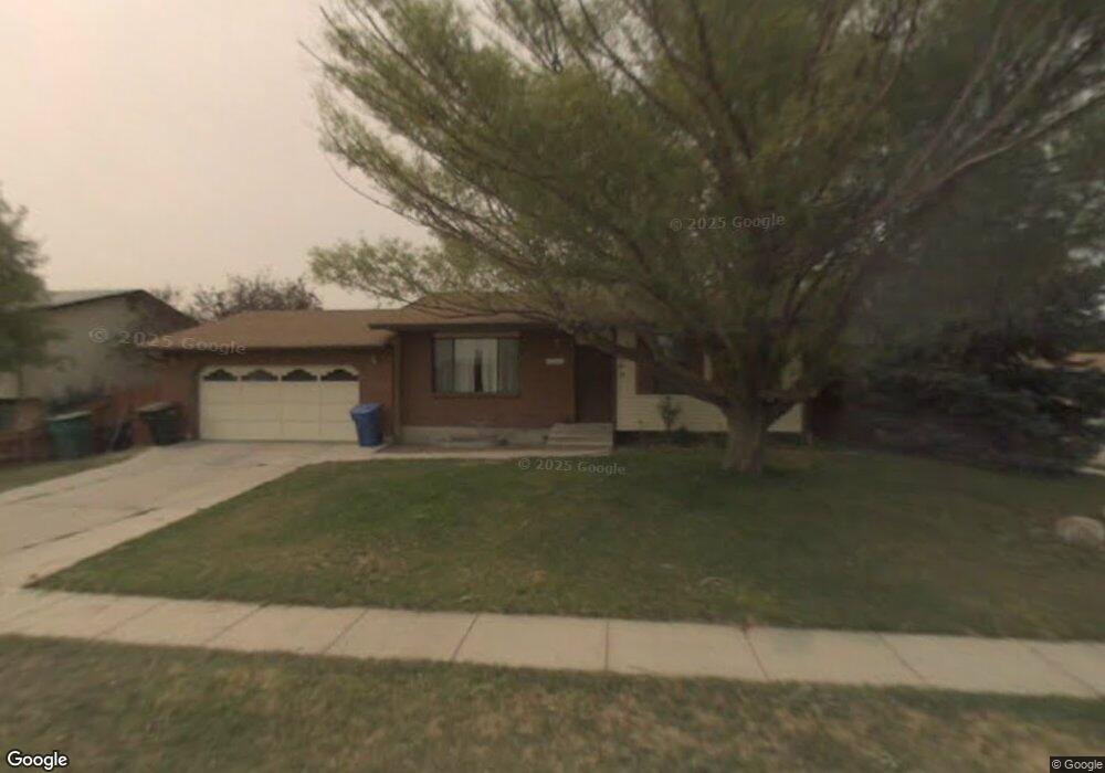 6570 S 5135 W, West Jordan, UT 84081 - photo 1