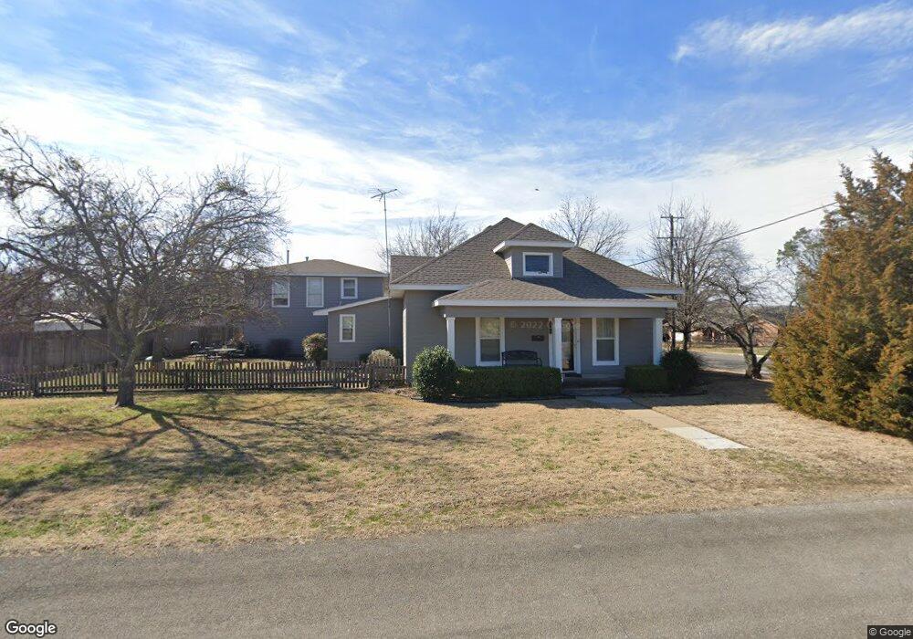 300 E Collom St, Decatur, TX 76234 - photo 1