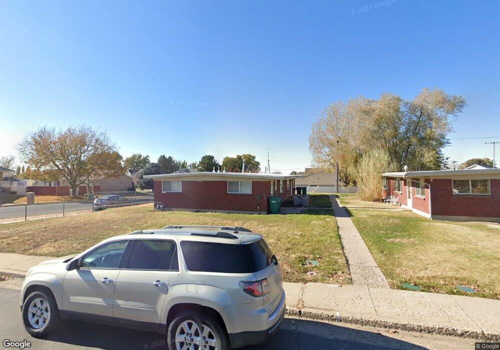 5695 S 2200 W, Roy, UT 84067 - photo 1