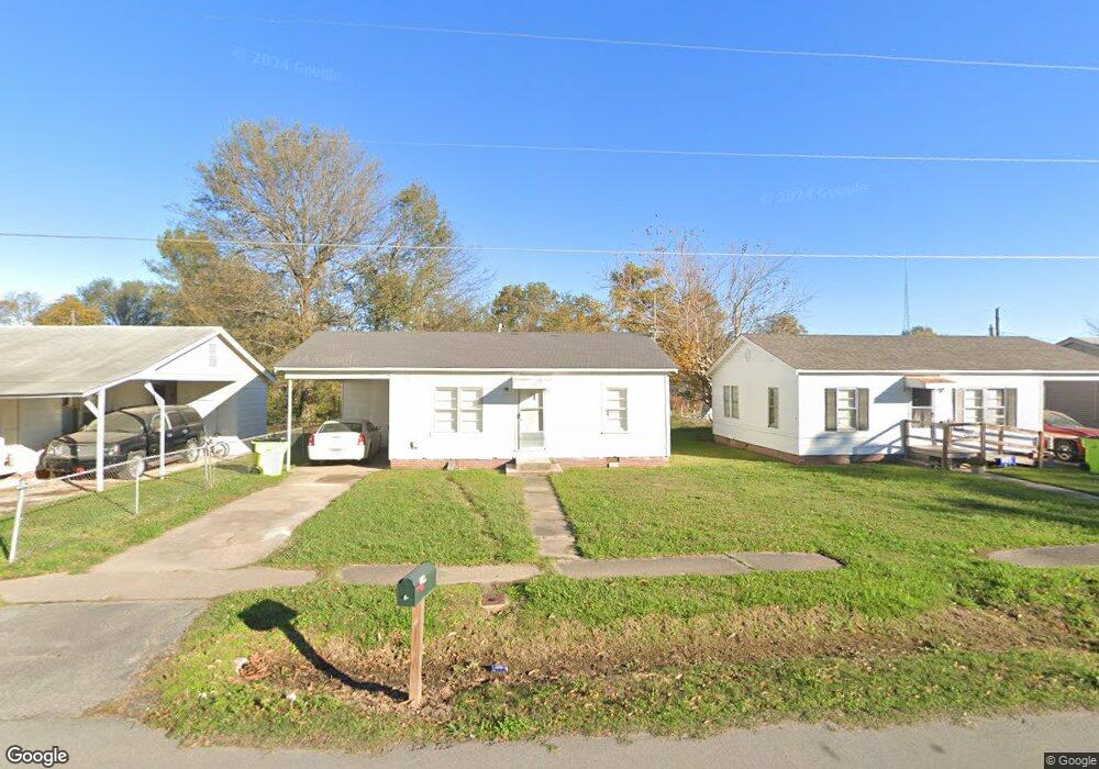 214 W 20th St, Stuttgart, AR 72160 - photo 1