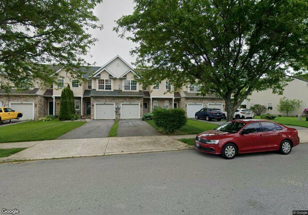 292 Maple Ct, Alburtis, PA 18011 - photo 1